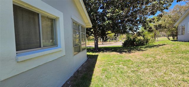 12500 DEARBORN DRIVE F, Hudson, FL 34667