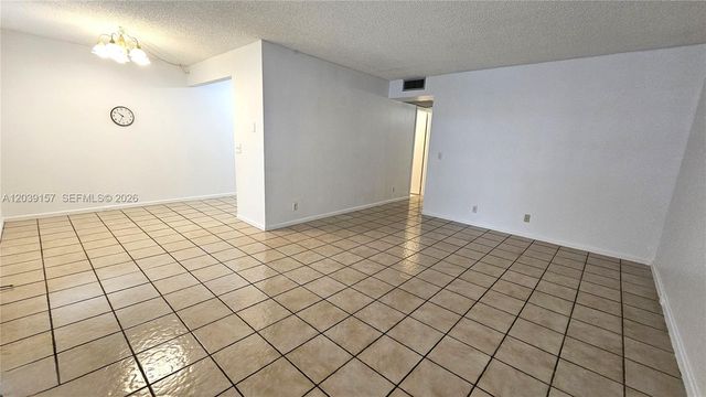 13155 SW 7th Ct 109E, Pembroke Pines, FL 33027