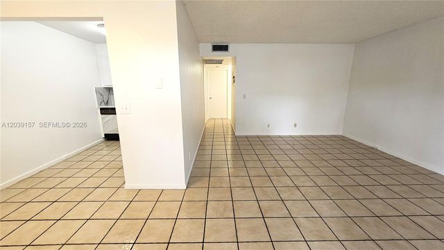 13155 SW 7th Ct 109E, Pembroke Pines, FL 33027