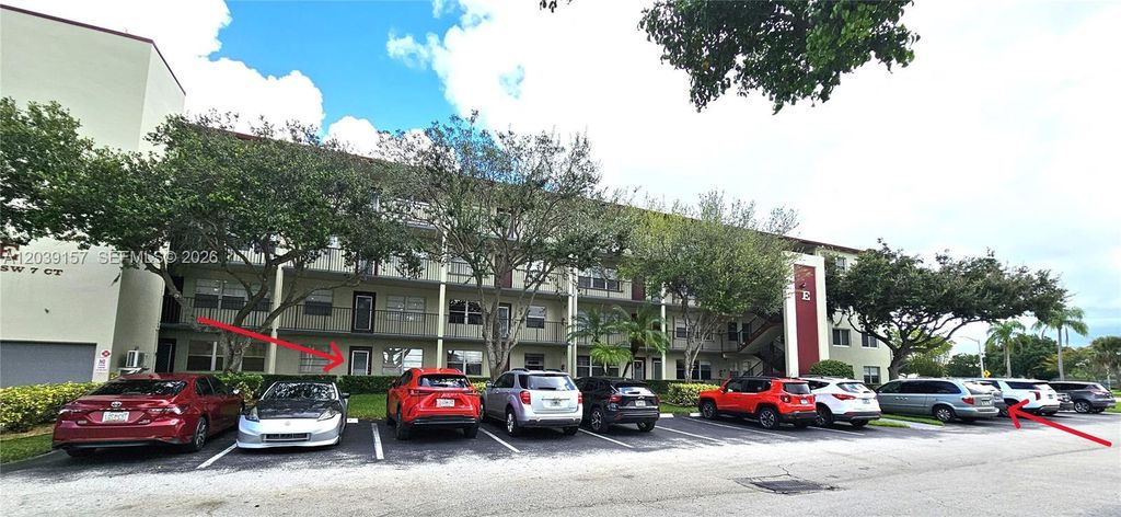 13155 SW 7th Ct 109E, Pembroke Pines, FL 33027