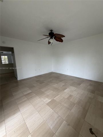 7200 SW 22nd St, Miami, FL 33155