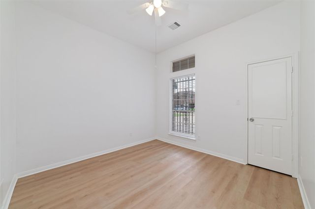 7915 Quail Meadow Drive, Houston, TX 77071