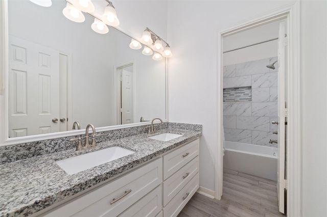 7915 Quail Meadow Drive, Houston, TX 77071