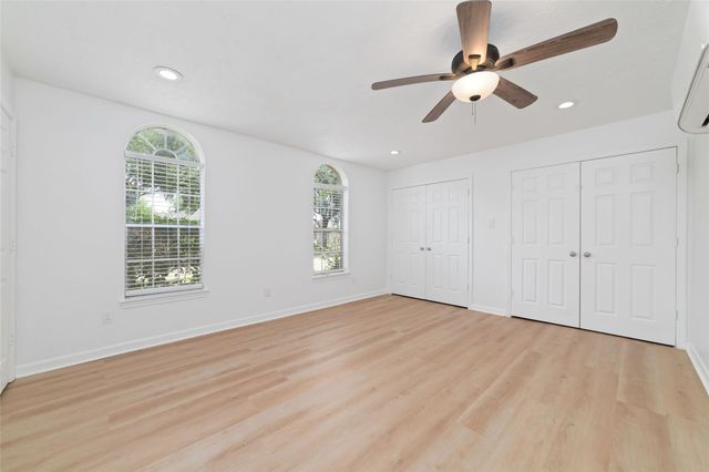 7915 Quail Meadow Drive, Houston, TX 77071
