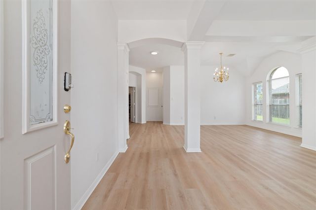 7915 Quail Meadow Drive, Houston, TX 77071