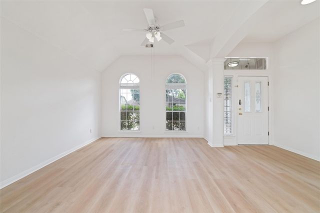 7915 Quail Meadow Drive, Houston, TX 77071