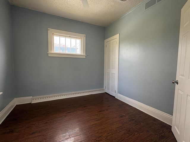 1296 Sanford Street, Muskegon City, MI 49441