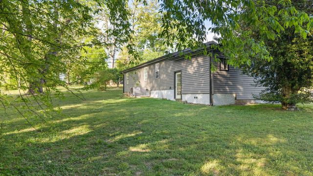 2500 SE Woodland Drive, SE, Cleveland, TN 37323
