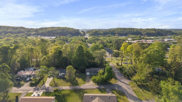 2500 SE Woodland Drive, SE, Cleveland, TN 37323