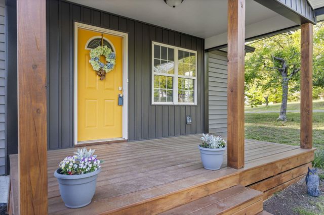 2500 SE Woodland Drive, SE, Cleveland, TN 37323