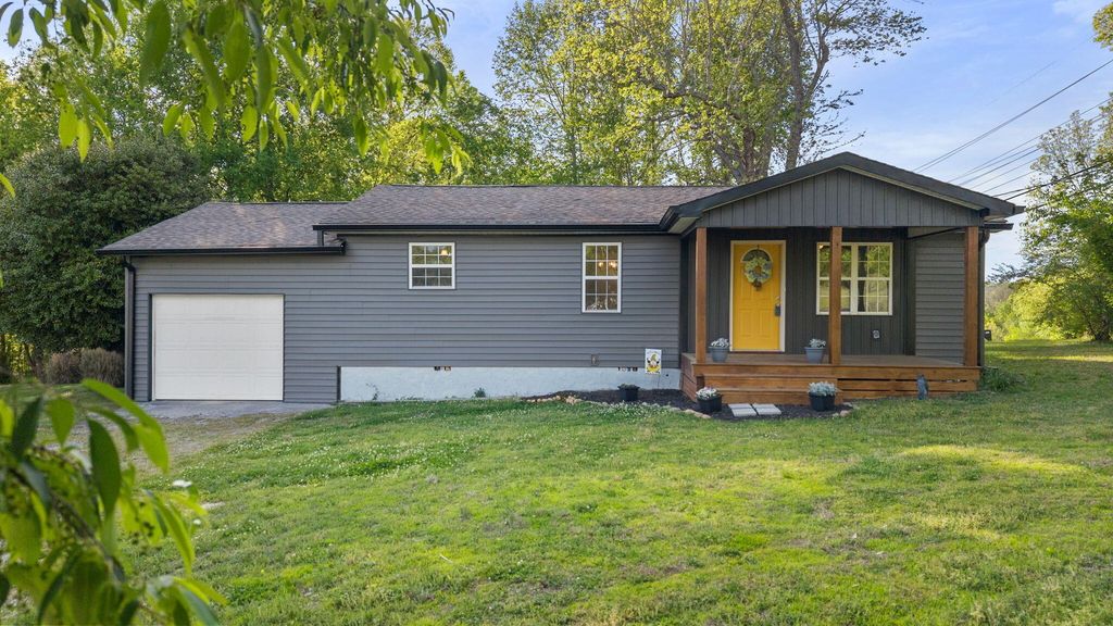 2500 SE Woodland Drive, SE, Cleveland, TN 37323