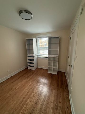6014 W Fletcher Street, Chicago, IL 60634