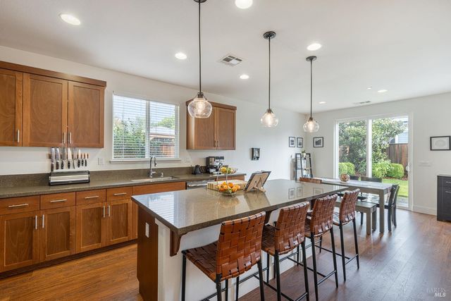 226 Saffron Ct, Napa, CA 94559