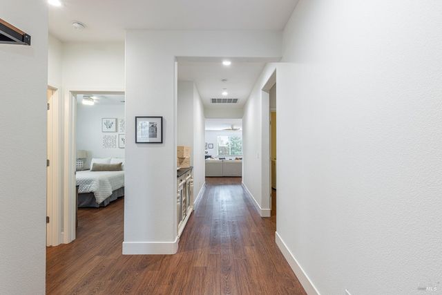 226 Saffron Ct, Napa, CA 94559