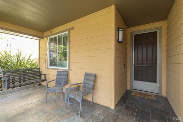 226 Saffron Ct, Napa, CA 94559