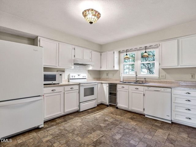 833 Kensington Drive, Cary, NC 27511