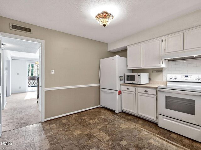 833 Kensington Drive, Cary, NC 27511