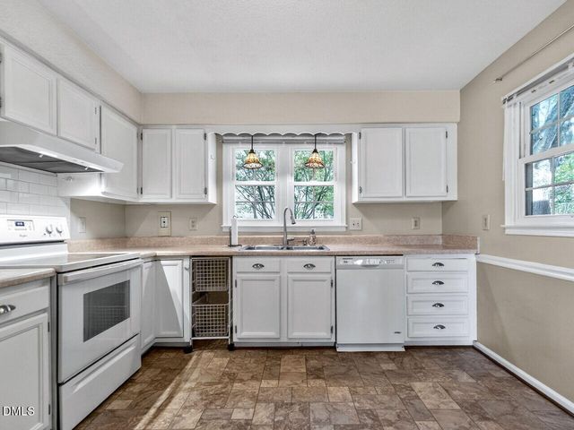 833 Kensington Drive, Cary, NC 27511