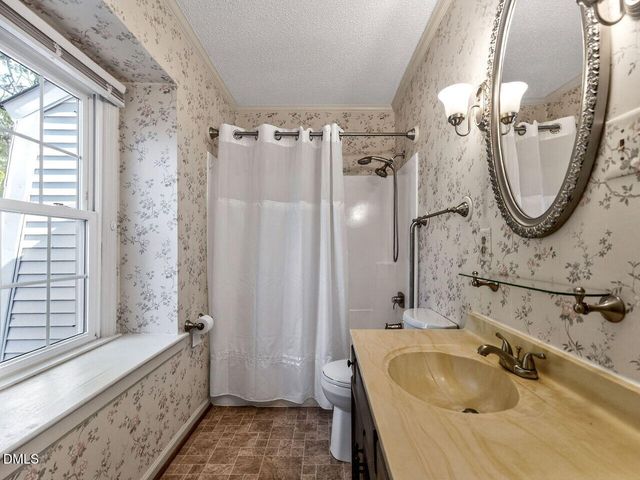 833 Kensington Drive, Cary, NC 27511