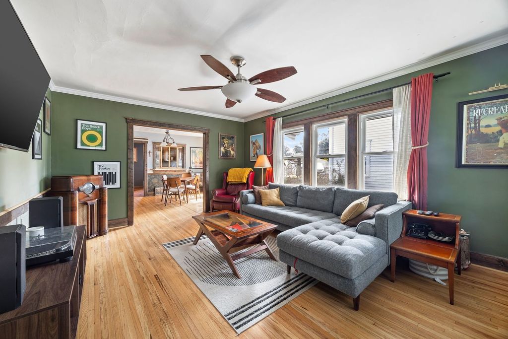 315 S Myrtle Avenue, Villa Park, IL 60181 — photo 4
