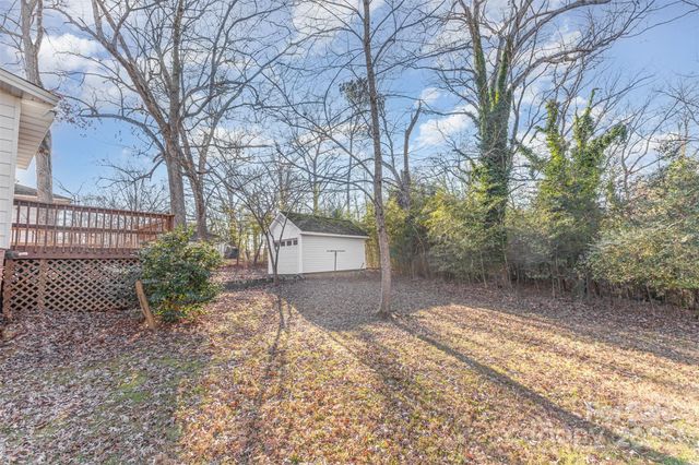 623 N 4th Street N, Albemarle, NC 28001