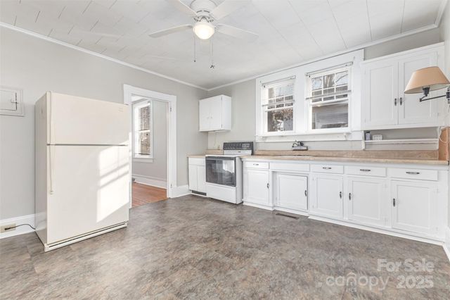 623 N 4th Street N, Albemarle, NC 28001