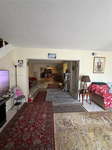 1727 NW 80th Avenue H, Margate, FL 33063