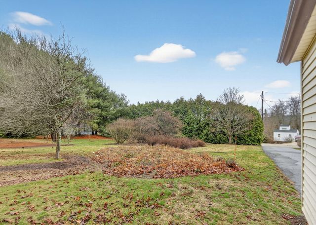 12 Millard Street, Pembroke, NH 03275