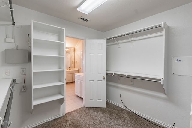 1100 Cedar Valley Drive, Irving, TX 75063