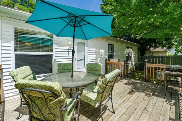 2281 Breeze Hill Drive, Grove City, OH 43123