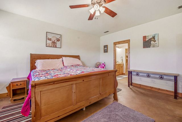 1186 County Road 1024, Glen Rose, TX 76043