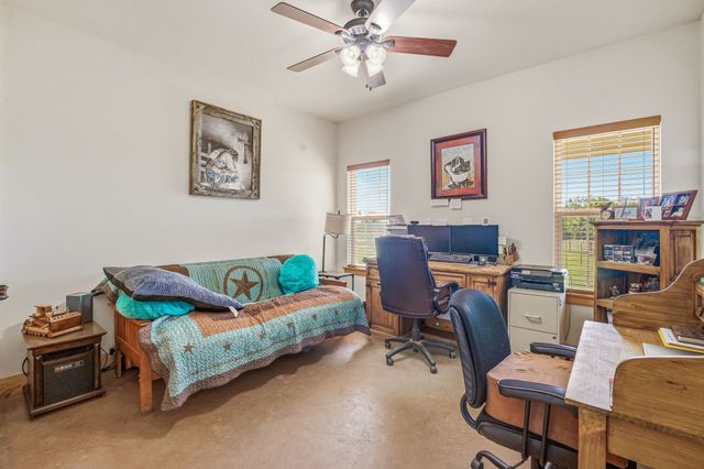 1186 County Road 1024, Glen Rose, TX 76043