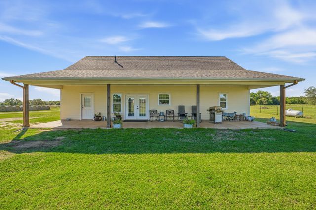 1186 County Road 1024, Glen Rose, TX 76043