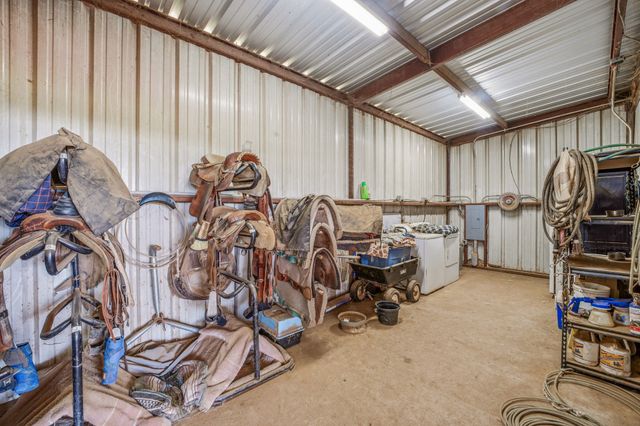 1186 County Road 1024, Glen Rose, TX 76043