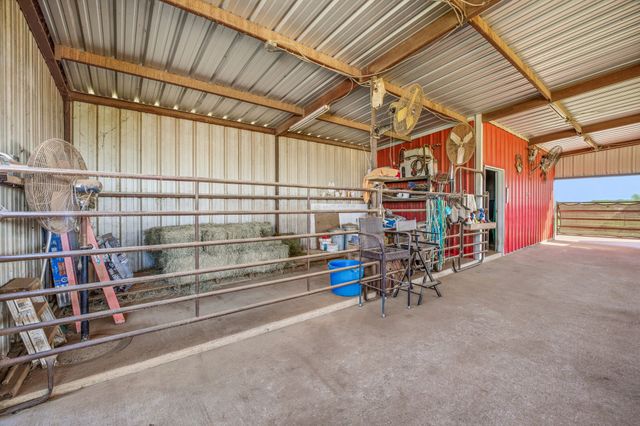 1186 County Road 1024, Glen Rose, TX 76043