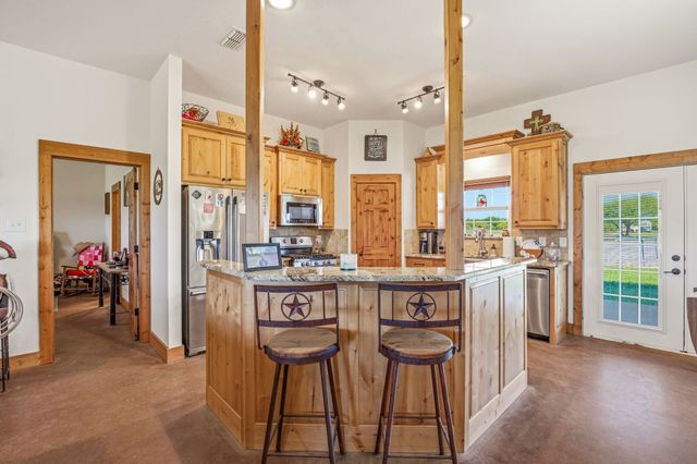 1186 County Road 1024, Glen Rose, TX 76043