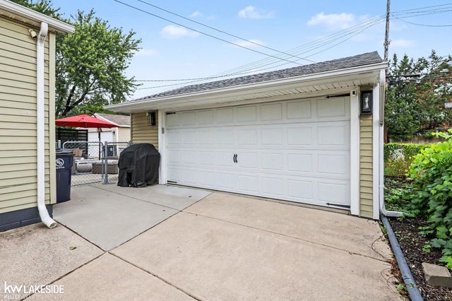 4346 Mandalay Avenue, Royal Oak, MI 48073