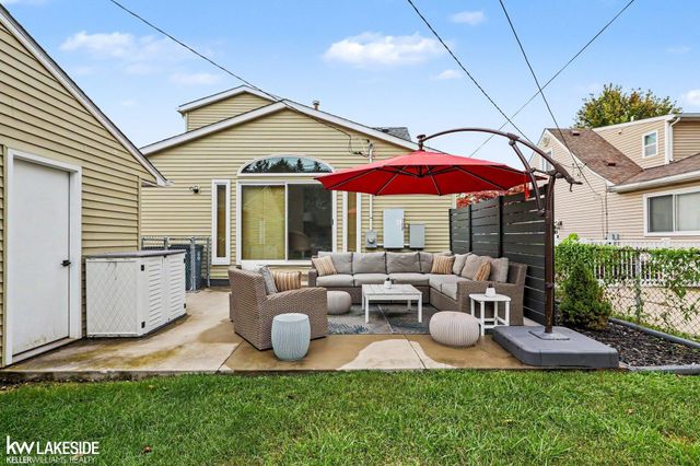 4346 Mandalay Avenue, Royal Oak, MI 48073