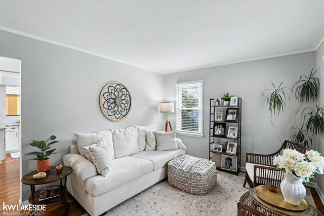 4346 Mandalay Avenue, Royal Oak, MI 48073