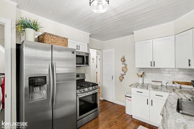 4346 Mandalay Avenue, Royal Oak, MI 48073