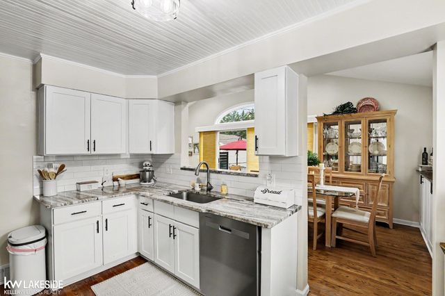 4346 Mandalay Avenue, Royal Oak, MI 48073