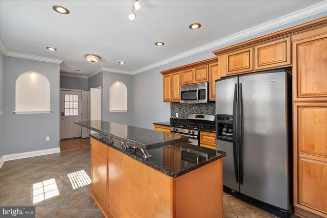 104 N PATTERSON PARK AVE, Baltimore, MD 21231