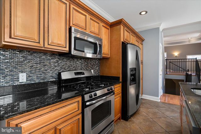 104 N PATTERSON PARK AVE, Baltimore, MD 21231