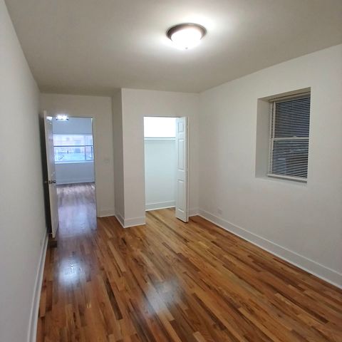 2108 N Keeler Avenue 1F, Chicago, IL 60639