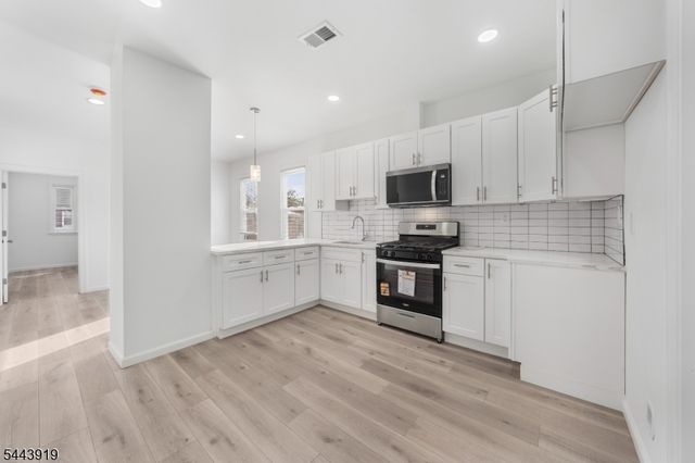811 Jackson Ave, Linden City, NJ 07036