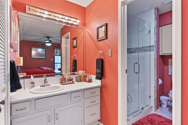 3408 Jolly Roger Circle, Galveston, TX 77554