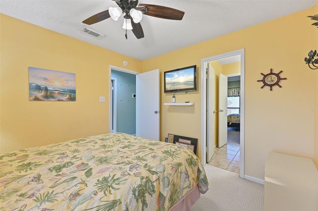 3408 Jolly Roger Circle, Galveston, TX 77554