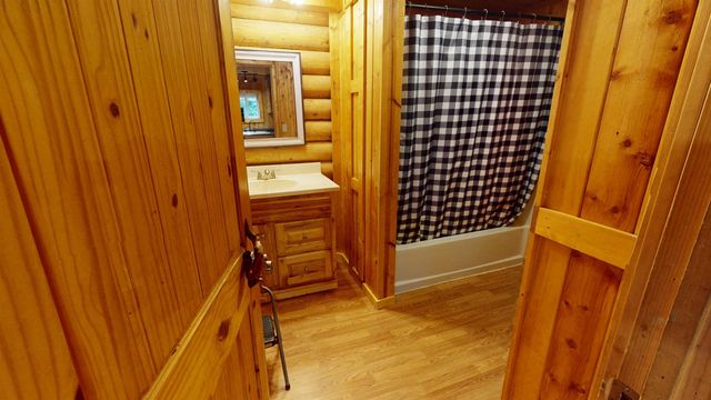 1515 SAILOR COURT, North Pole, AK 99705