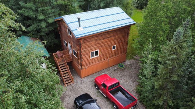 1515 SAILOR COURT, North Pole, AK 99705