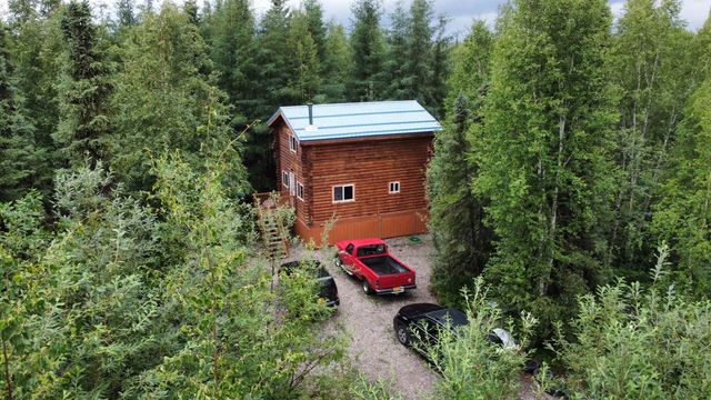 1515 SAILOR COURT, North Pole, AK 99705